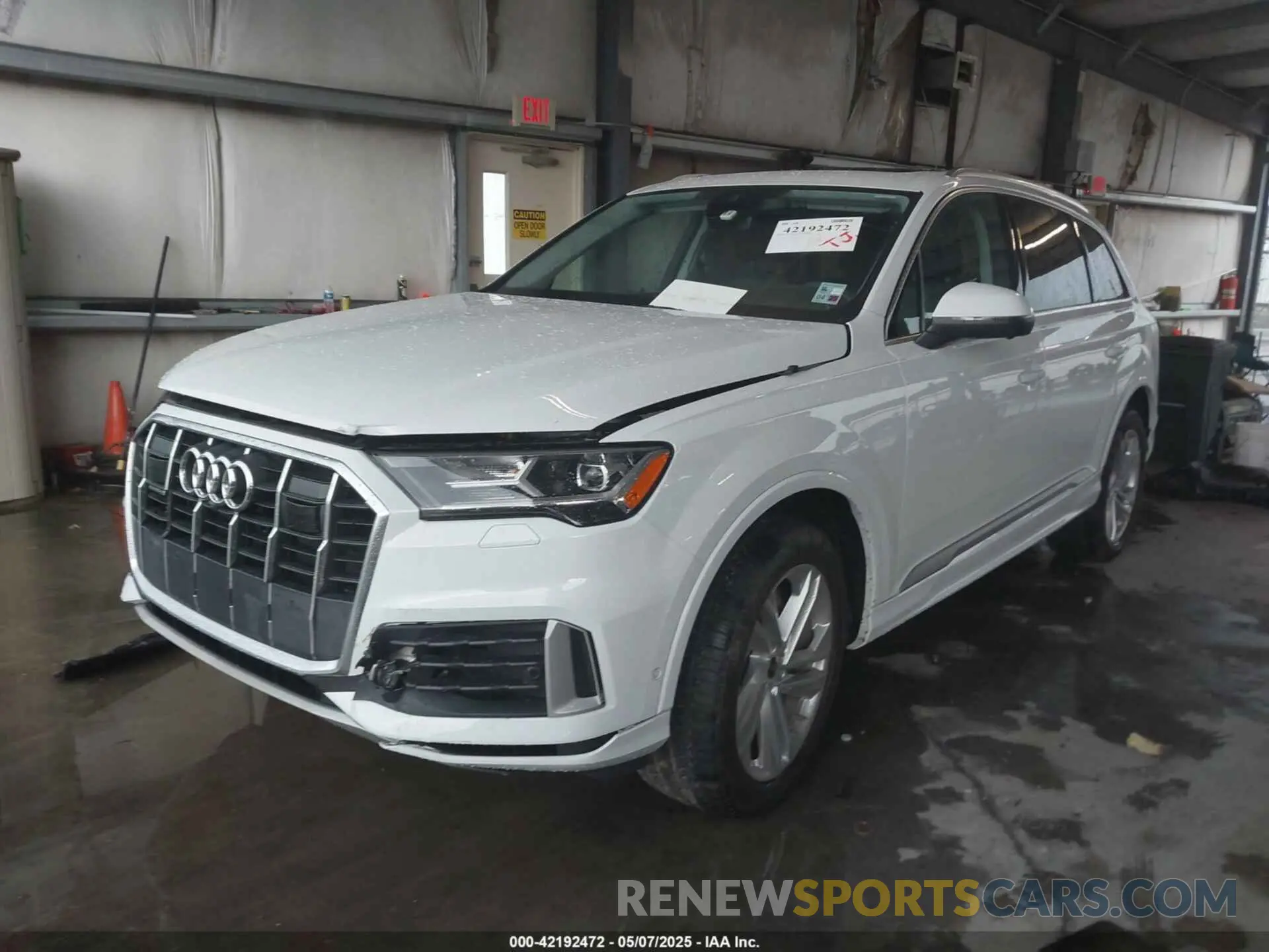 2 Photograph of a damaged car WA1LCBF7XPD001335 AUDI Q7 2023