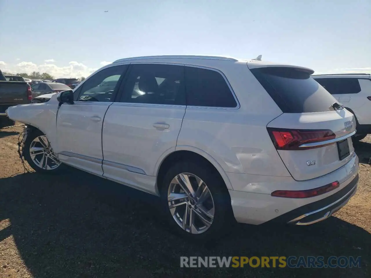 2 Photograph of a damaged car WA1LXBF70PD001672 AUDI Q7 2023