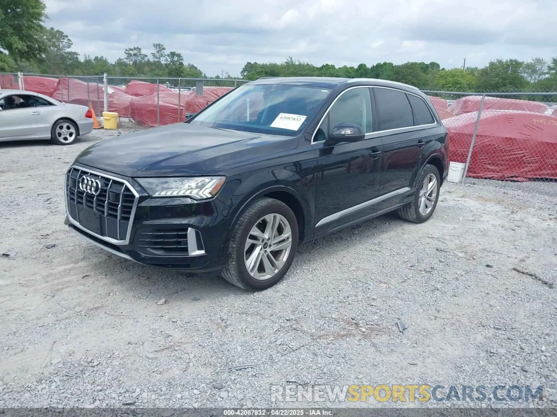 2 Photograph of a damaged car WA1LXBF70PD010789 AUDI Q7 2023