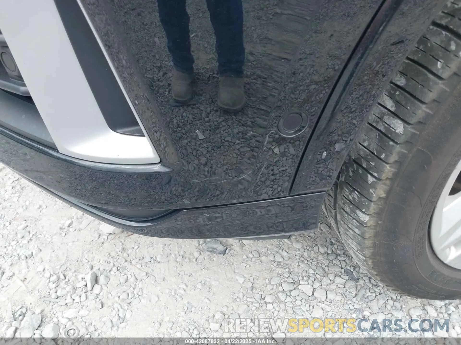 6 Photograph of a damaged car WA1LXBF70PD010789 AUDI Q7 2023