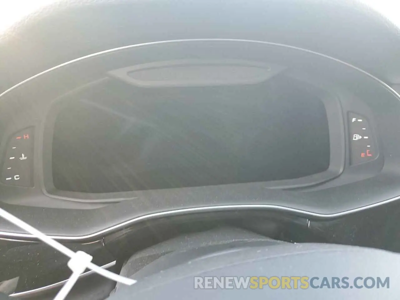 9 Photograph of a damaged car WA1LXBF70PD014177 AUDI Q7 2023