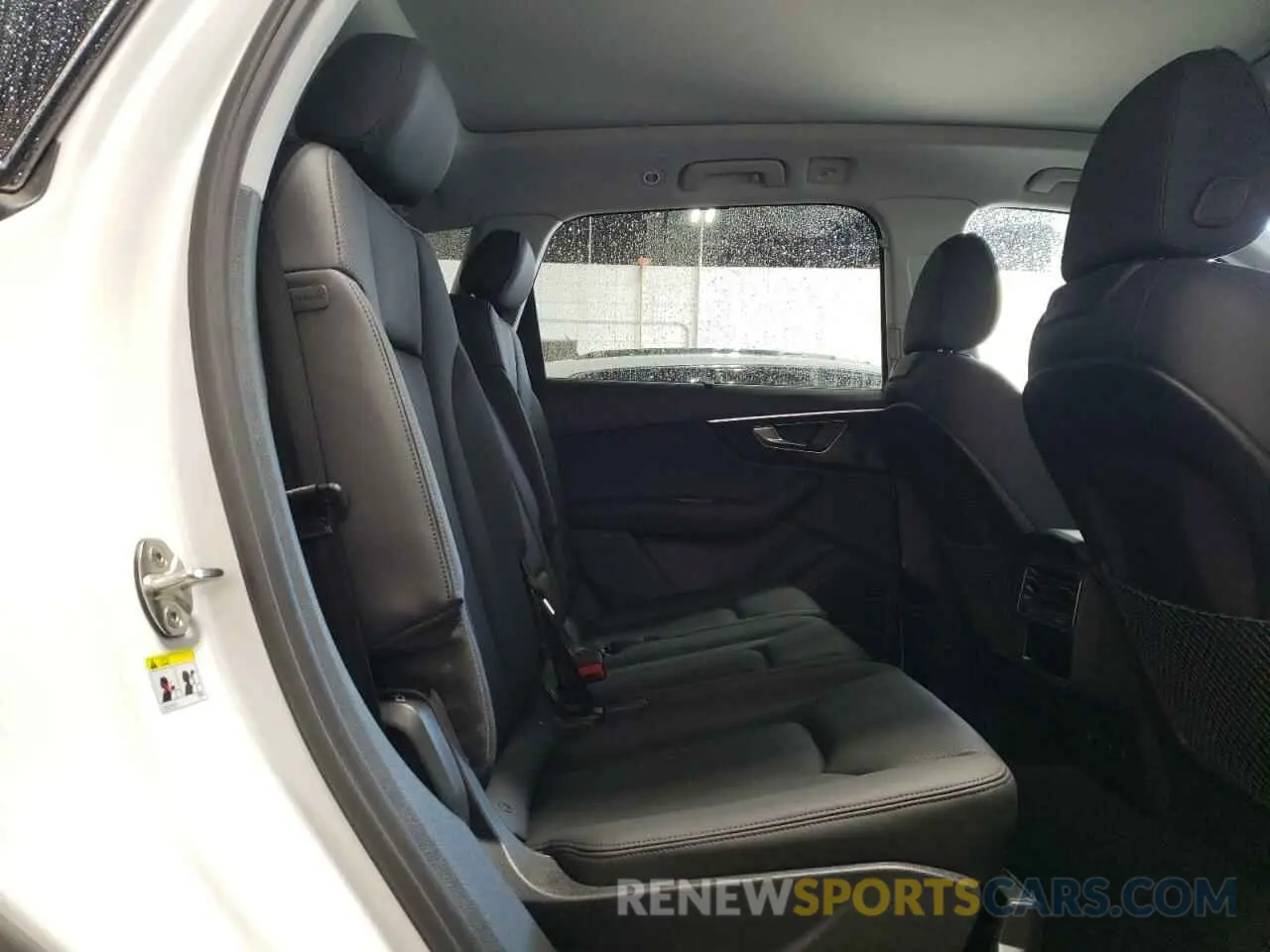 11 Photograph of a damaged car WA1LXBF71PD016522 AUDI Q7 2023