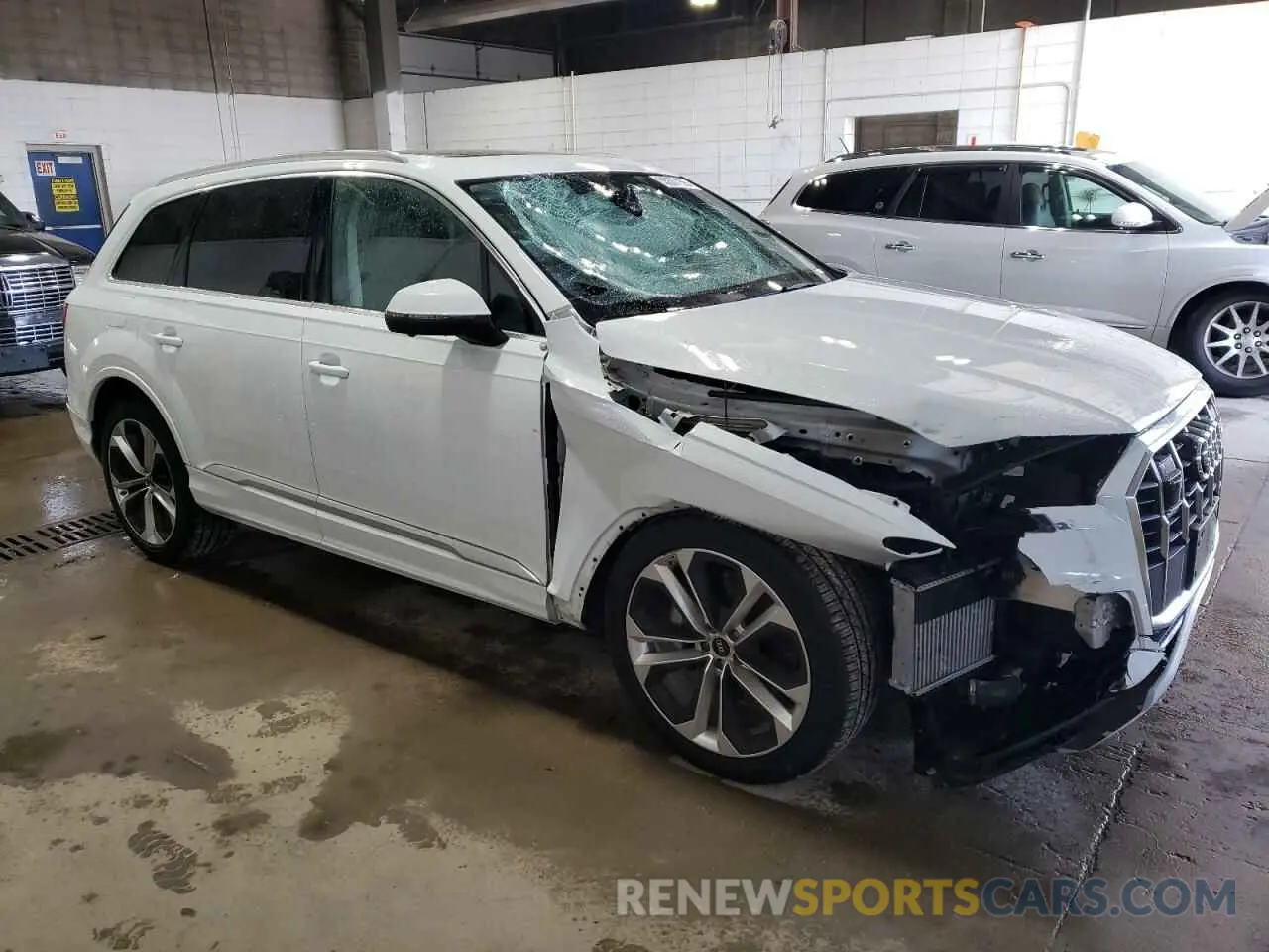4 Photograph of a damaged car WA1LXBF71PD016522 AUDI Q7 2023