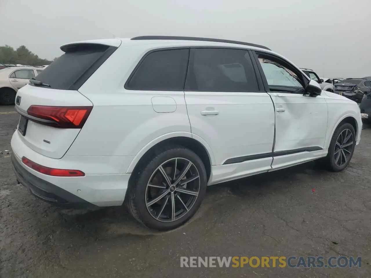 3 Photograph of a damaged car WA1LXBF72PD001611 AUDI Q7 2023