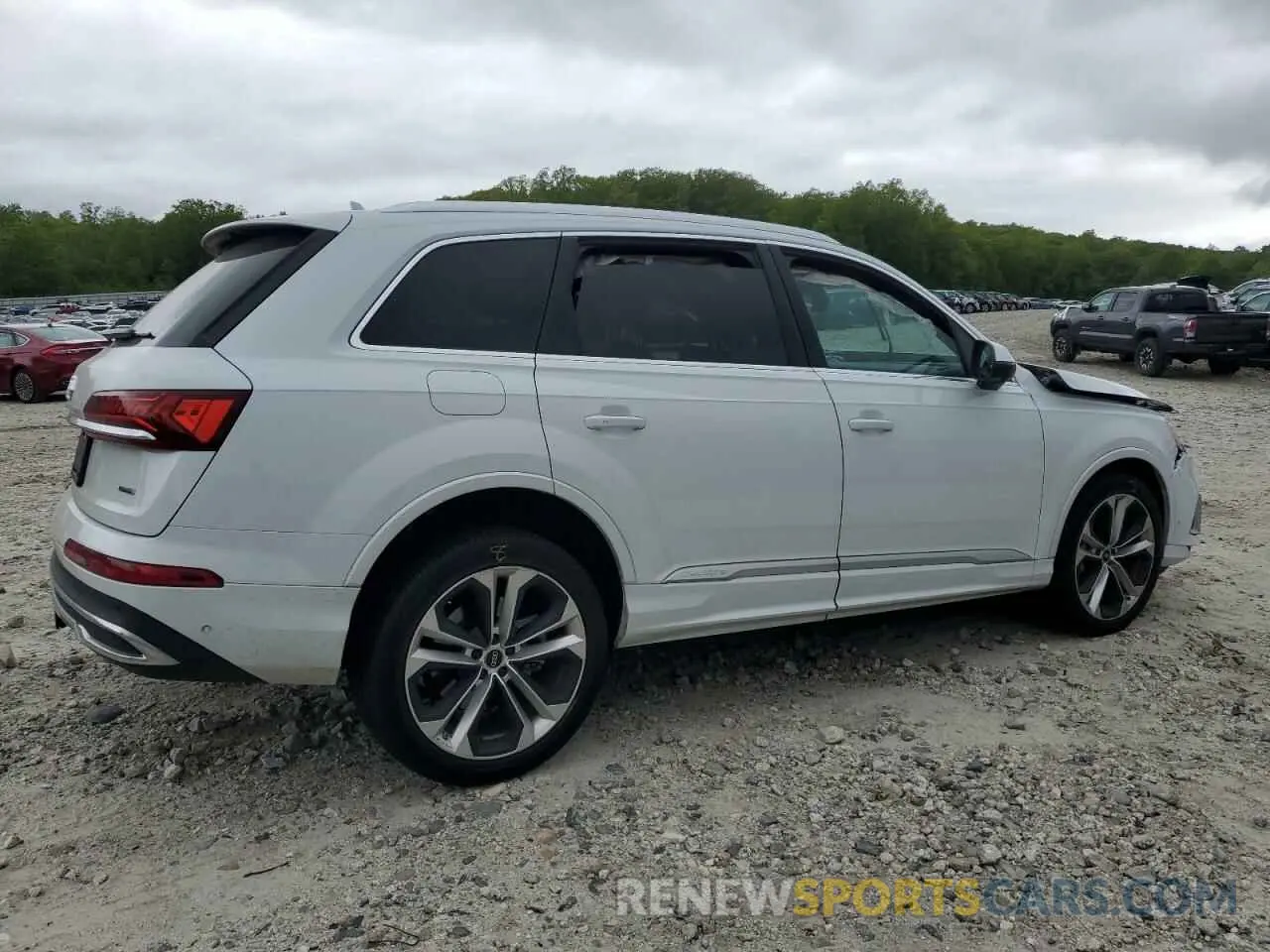 3 Photograph of a damaged car WA1LXBF72PD008932 AUDI Q7 2023