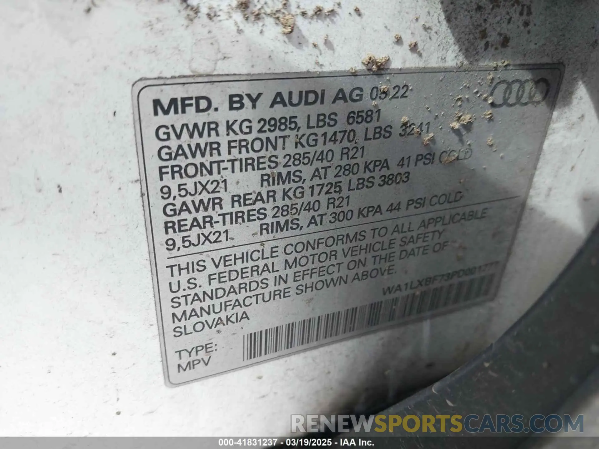 9 Photograph of a damaged car WA1LXBF73PD001777 AUDI Q7 2023