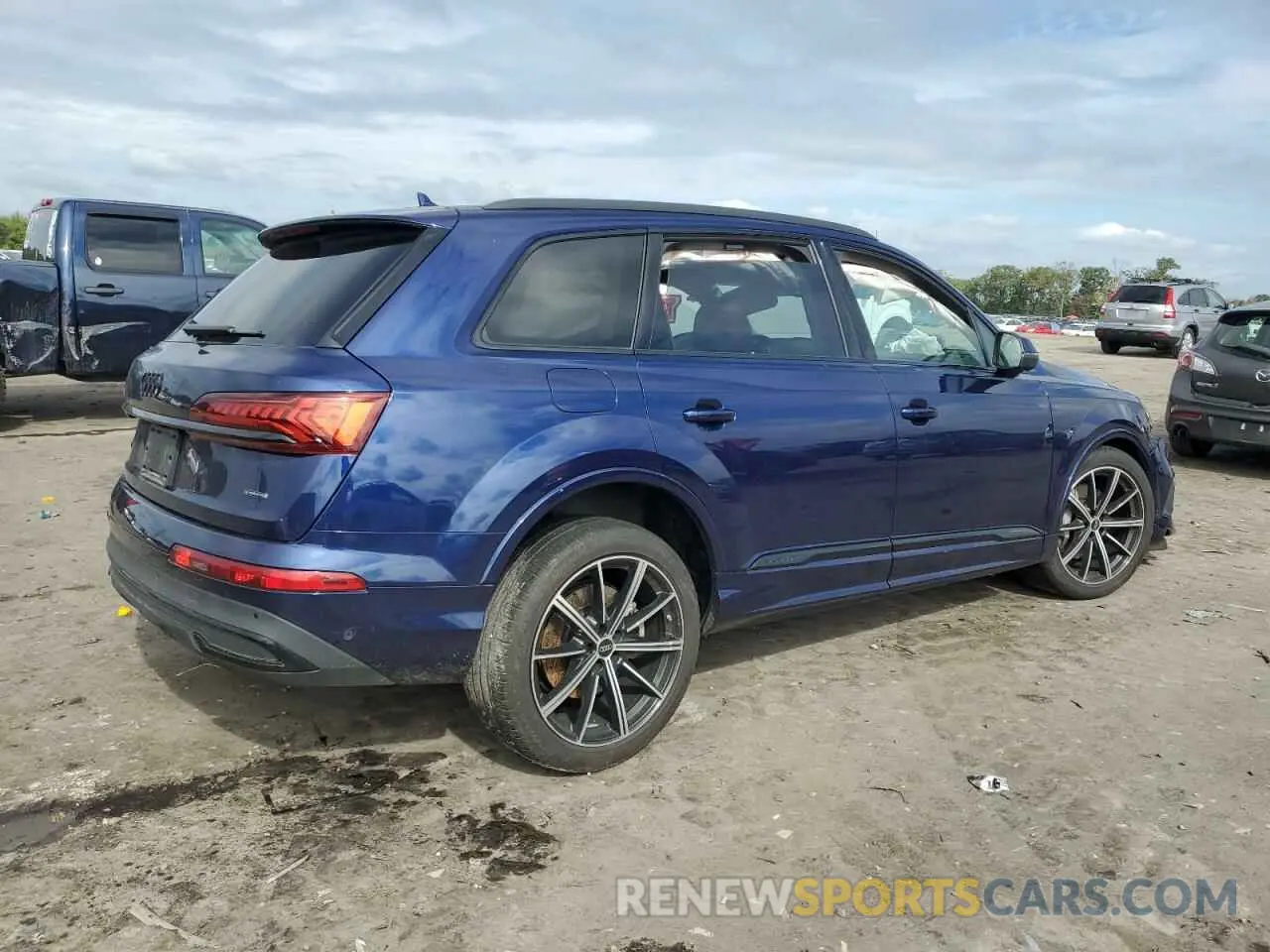 3 Photograph of a damaged car WA1LXBF73PD008776 AUDI Q7 2023