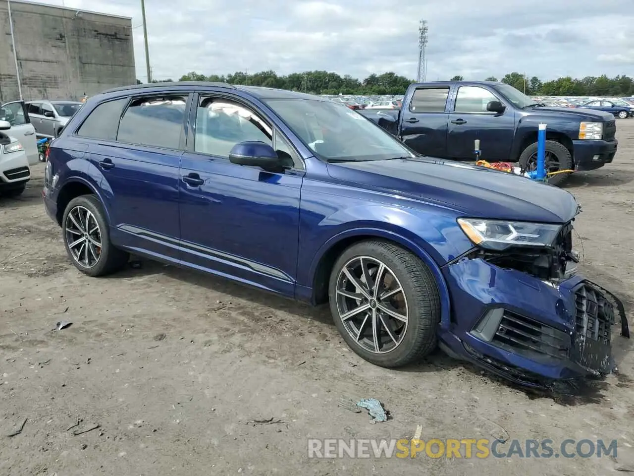 4 Photograph of a damaged car WA1LXBF73PD008776 AUDI Q7 2023