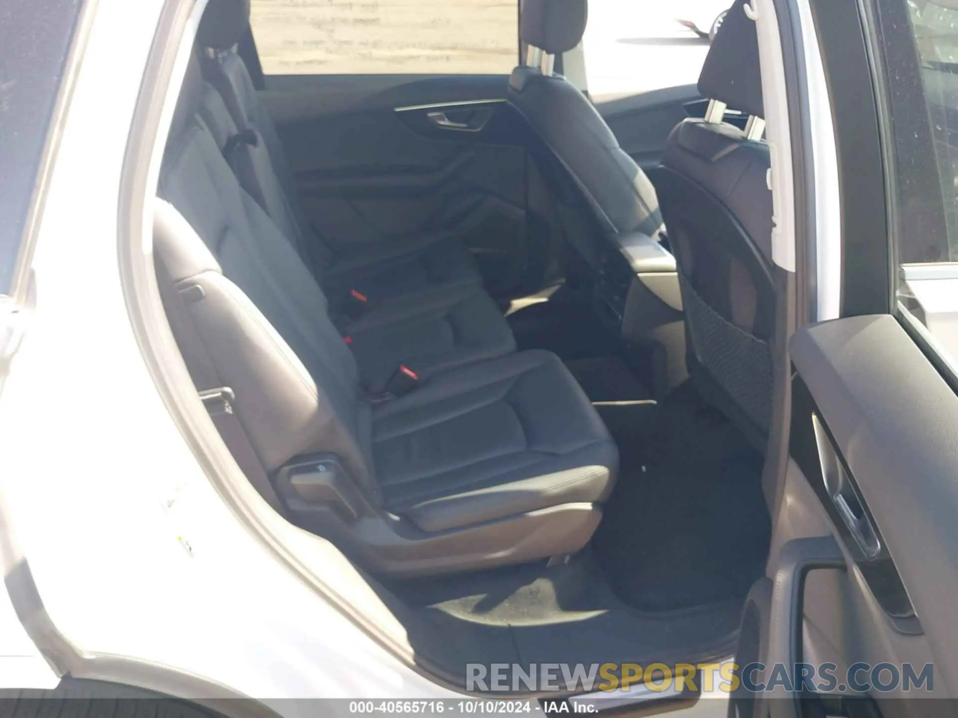 8 Photograph of a damaged car WA1LXBF74PD010293 AUDI Q7 2023