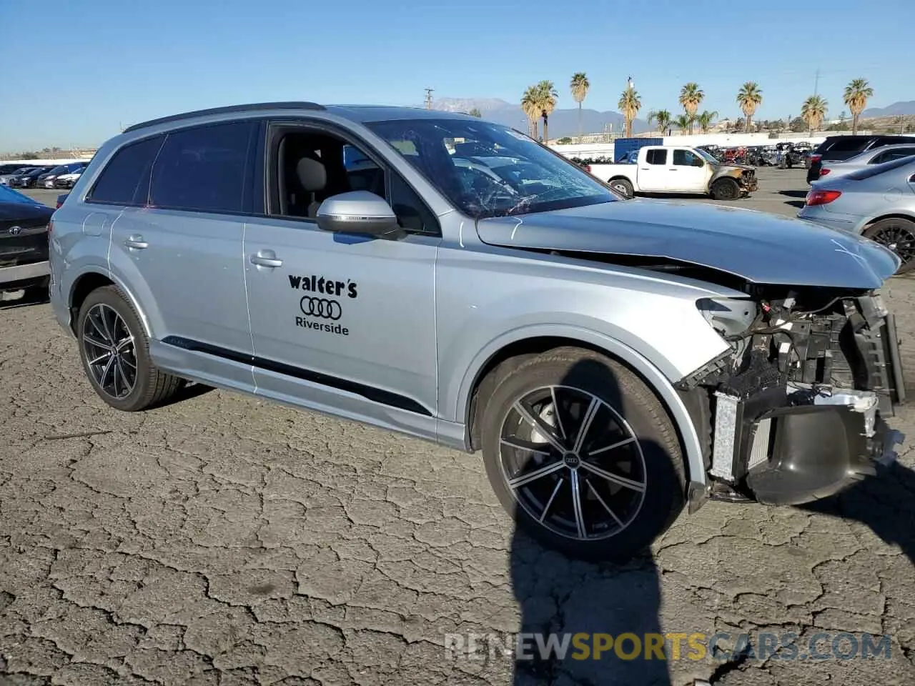 4 Photograph of a damaged car WA1LXBF76PD013177 AUDI Q7 2023