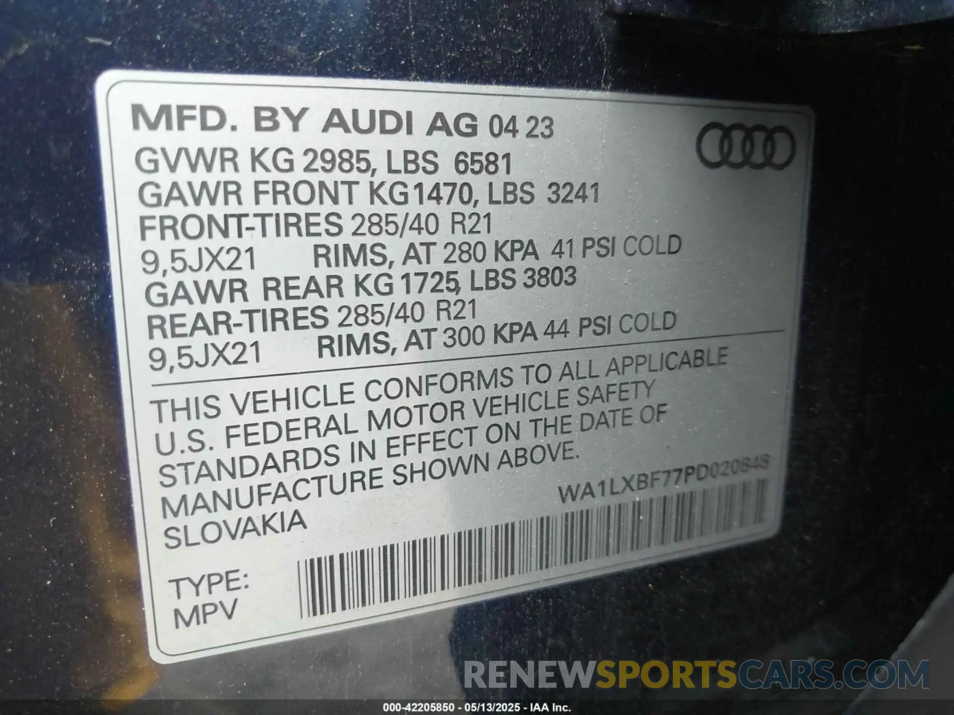 9 Photograph of a damaged car WA1LXBF77PD020848 AUDI Q7 2023