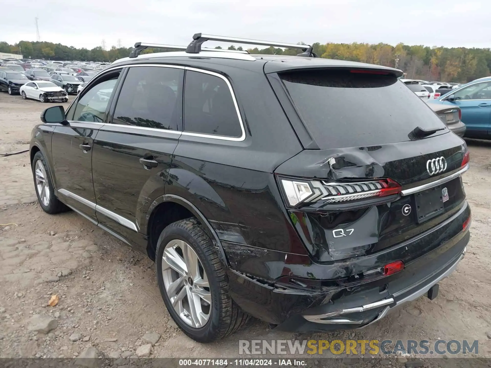 3 Photograph of a damaged car WA1LXBF78PD003864 AUDI Q7 2023