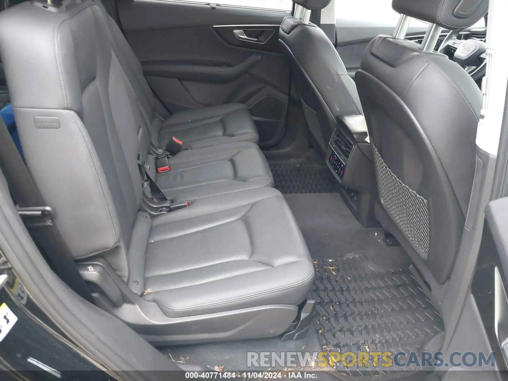 8 Photograph of a damaged car WA1LXBF78PD003864 AUDI Q7 2023