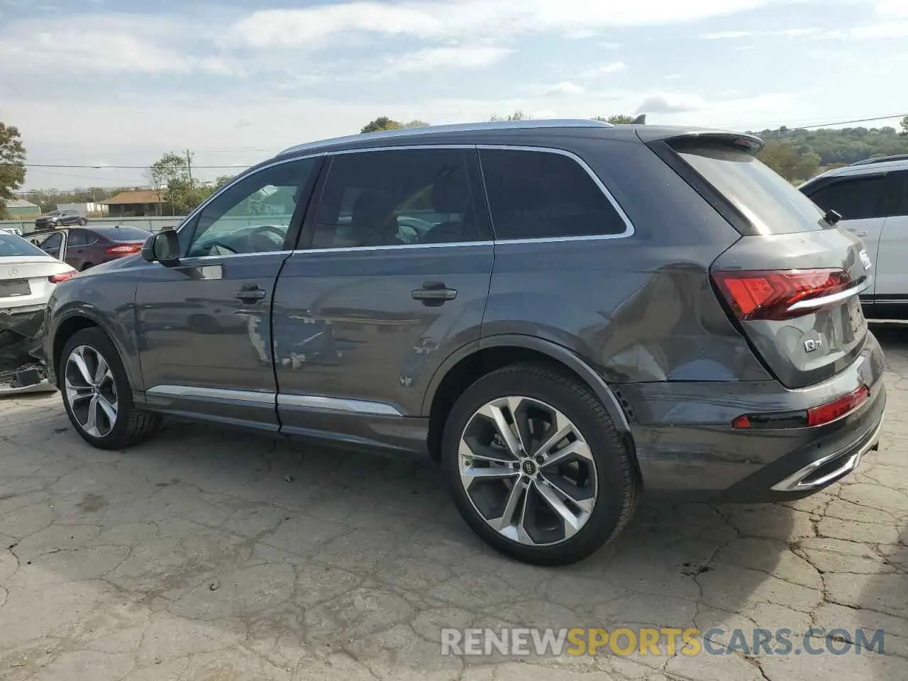 2 Photograph of a damaged car WA1LXBF78PD024830 AUDI Q7 2023