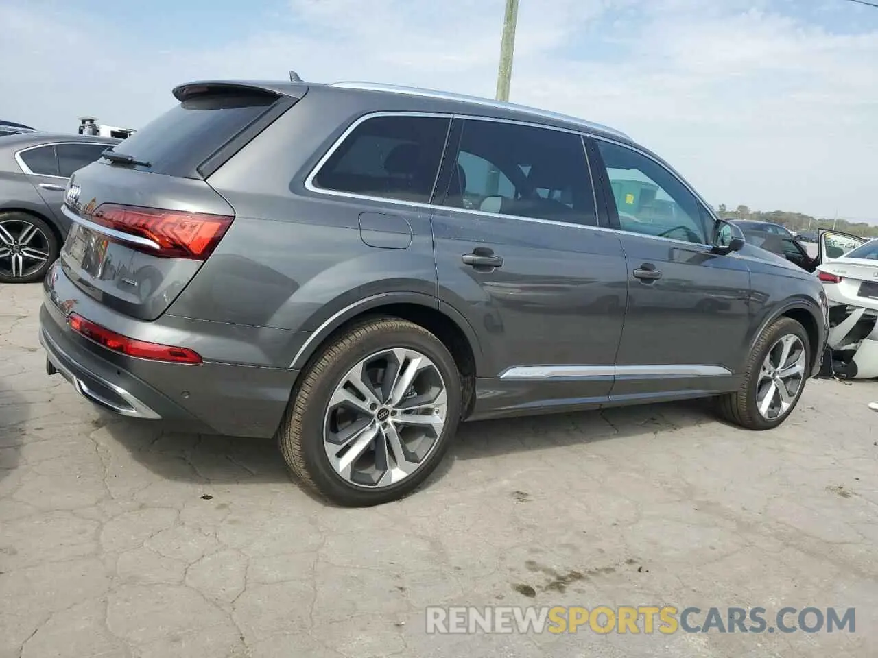3 Photograph of a damaged car WA1LXBF78PD024830 AUDI Q7 2023