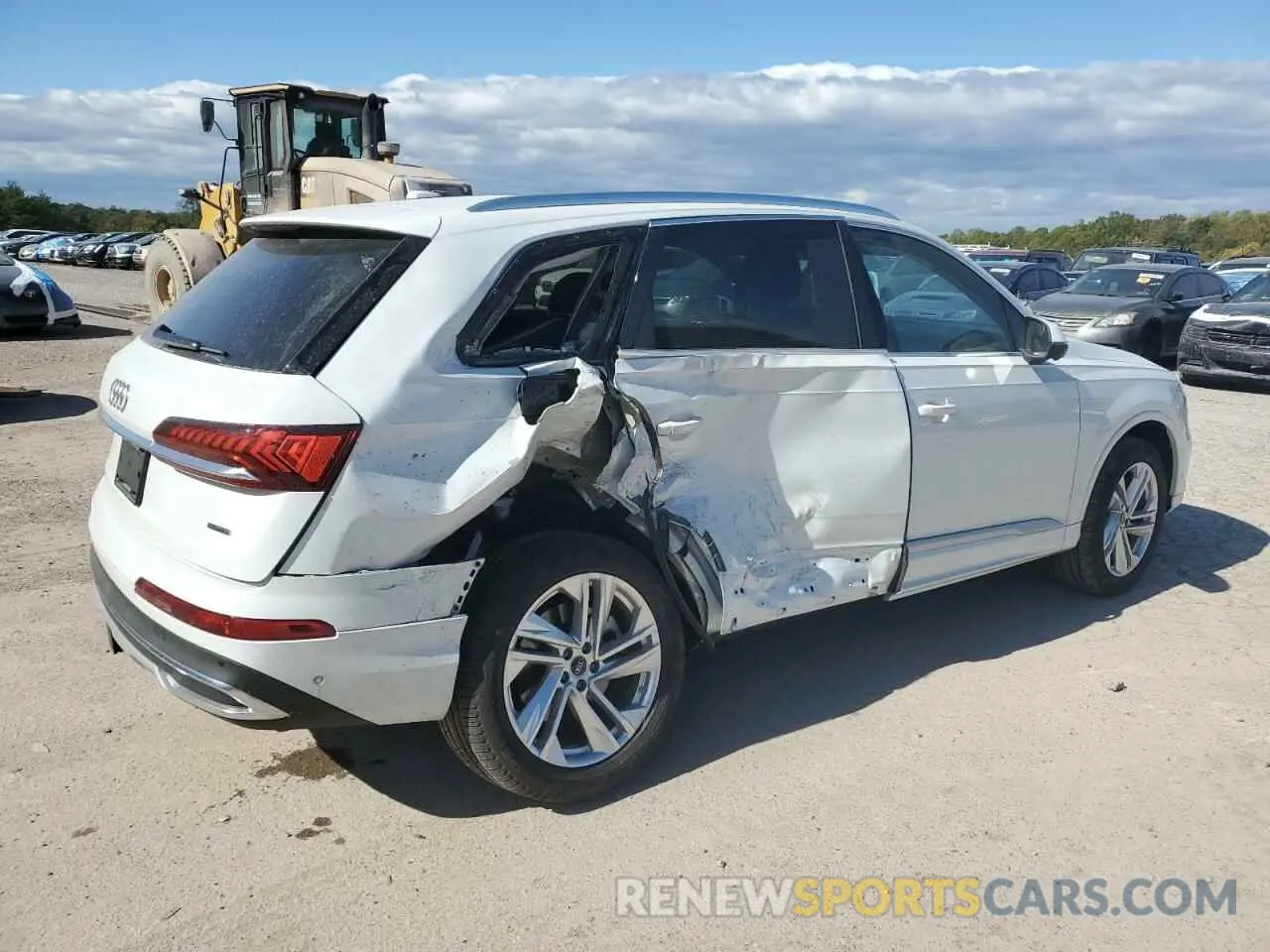 3 Photograph of a damaged car WA1LXBF78PD025881 AUDI Q7 2023
