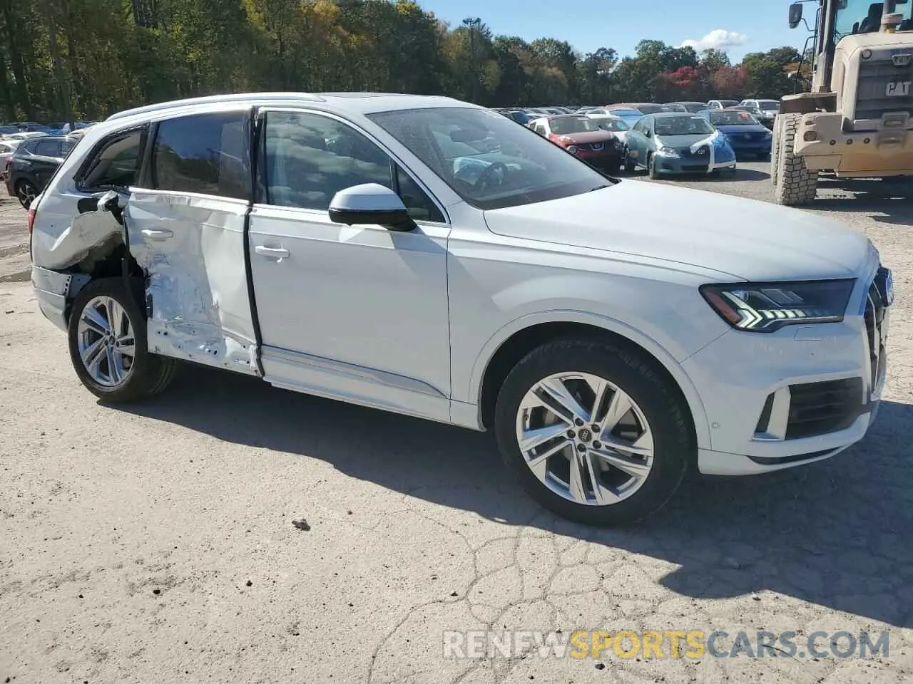 4 Photograph of a damaged car WA1LXBF78PD025881 AUDI Q7 2023