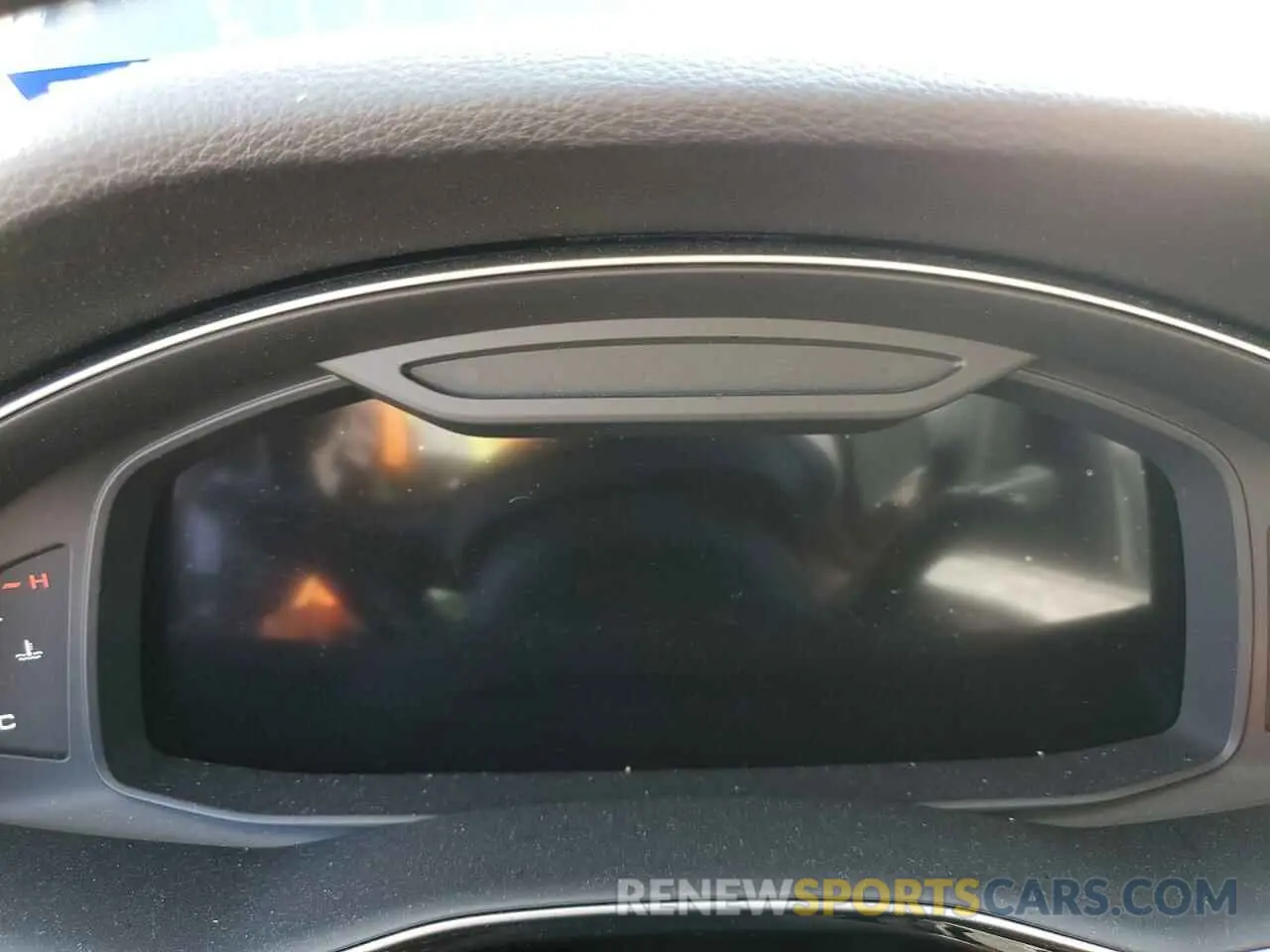 9 Photograph of a damaged car WA1LXBF79PD015067 AUDI Q7 2023