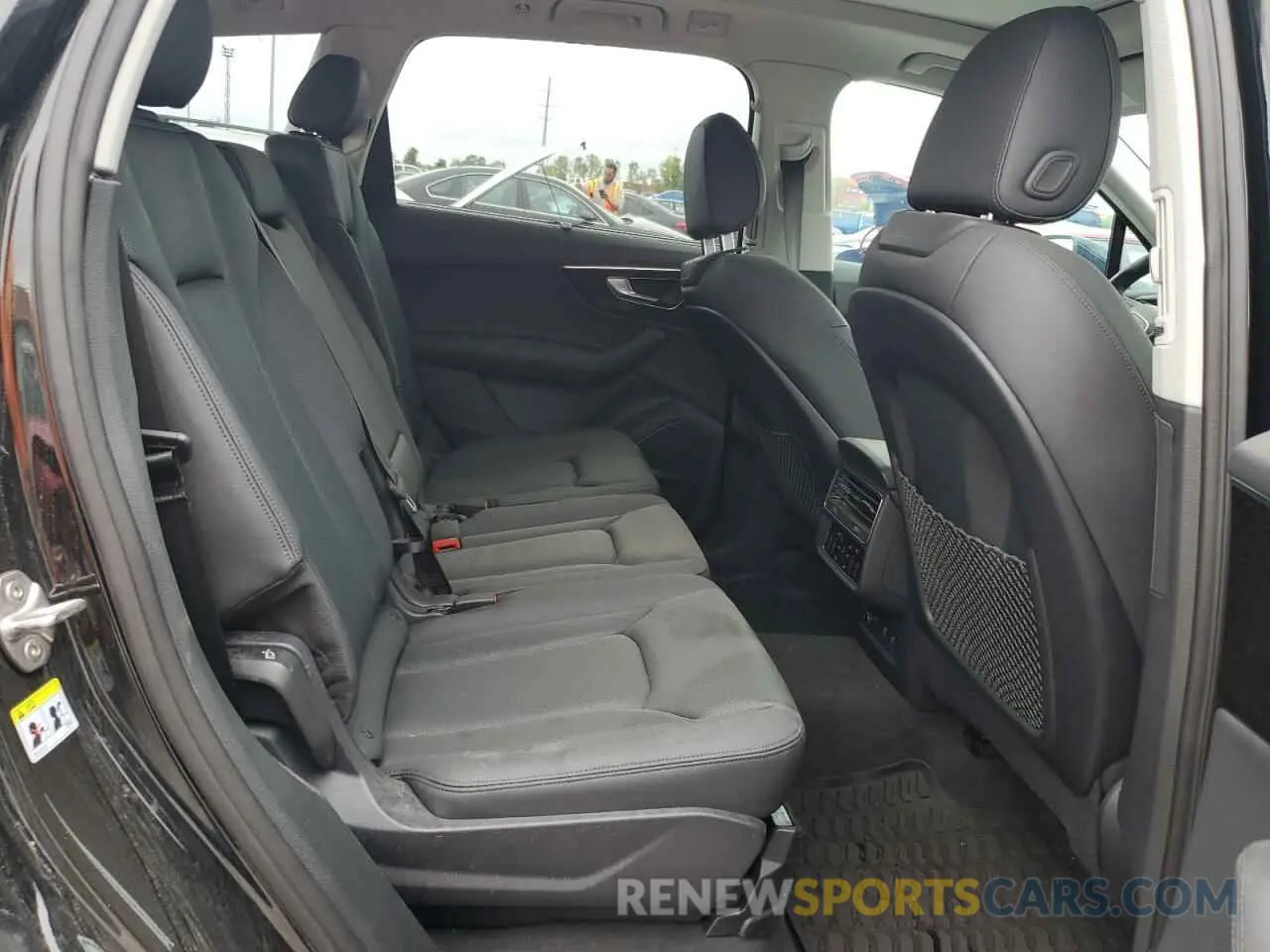 11 Photograph of a damaged car WA1LXBF79PD026196 AUDI Q7 2023