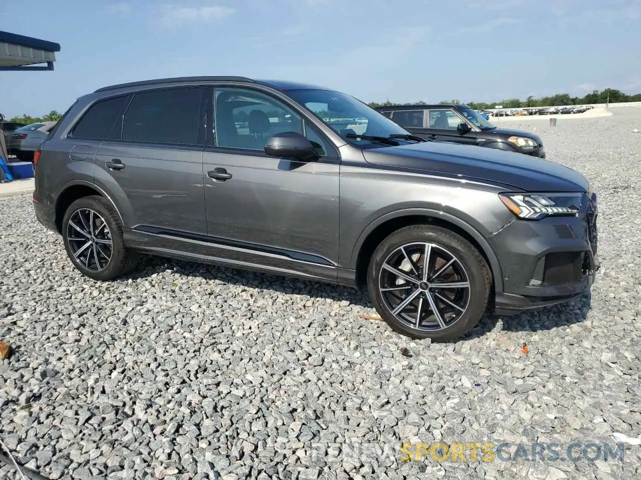 4 Photograph of a damaged car WA1LXBF79PD028708 AUDI Q7 2023