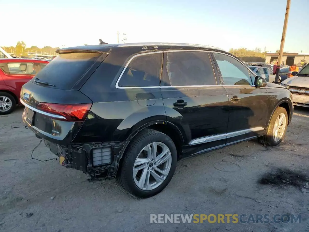3 Photograph of a damaged car WA1LXBF7XPD008676 AUDI Q7 2023