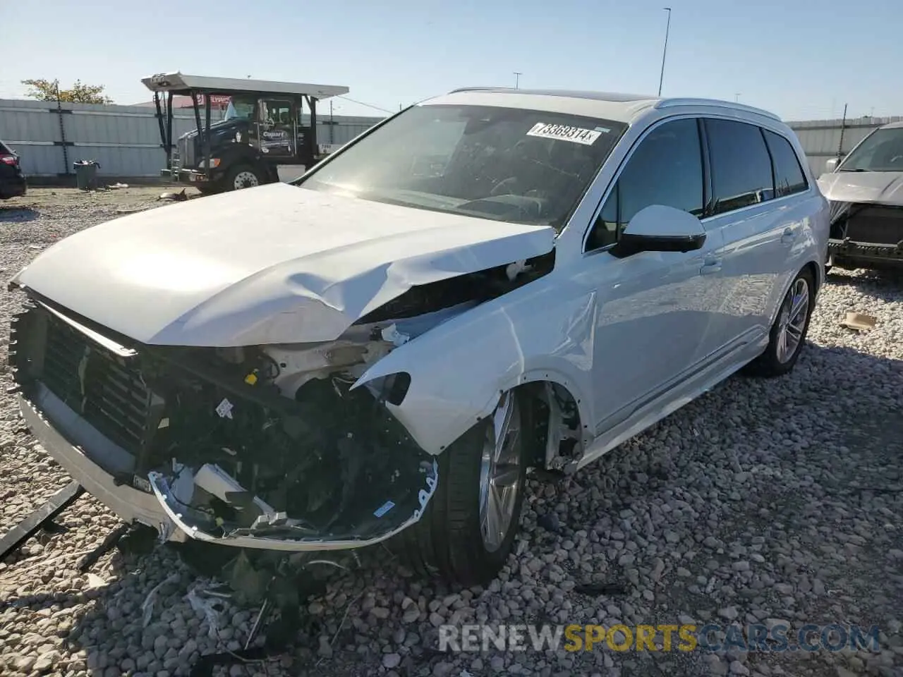 1 Photograph of a damaged car WA1VXBF72PD020328 AUDI Q7 2023