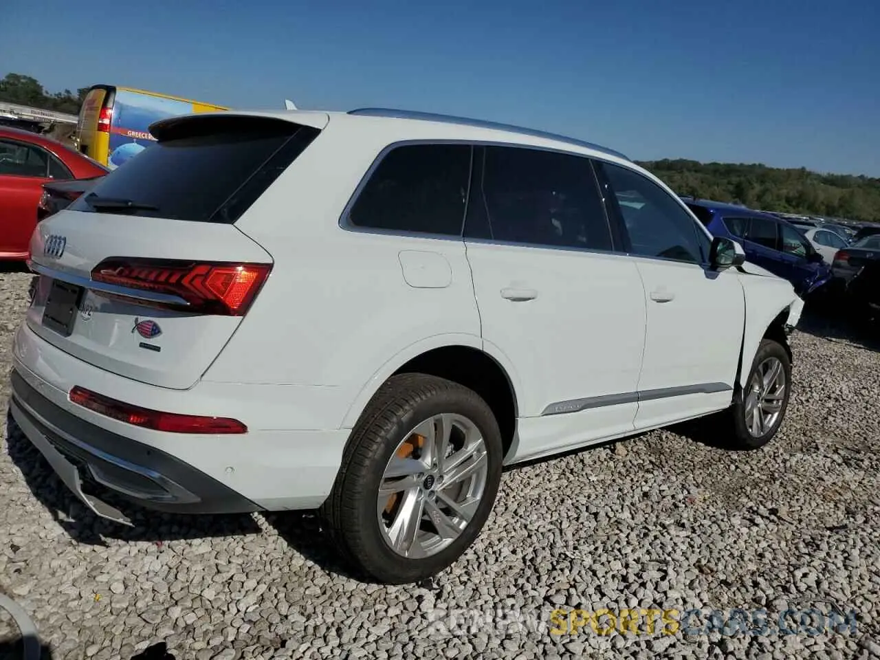 3 Photograph of a damaged car WA1VXBF72PD020328 AUDI Q7 2023