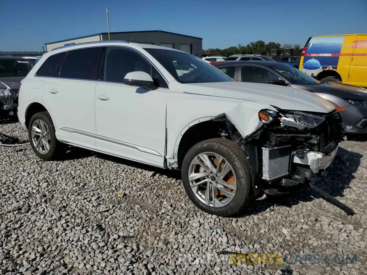4 Photograph of a damaged car WA1VXBF72PD020328 AUDI Q7 2023