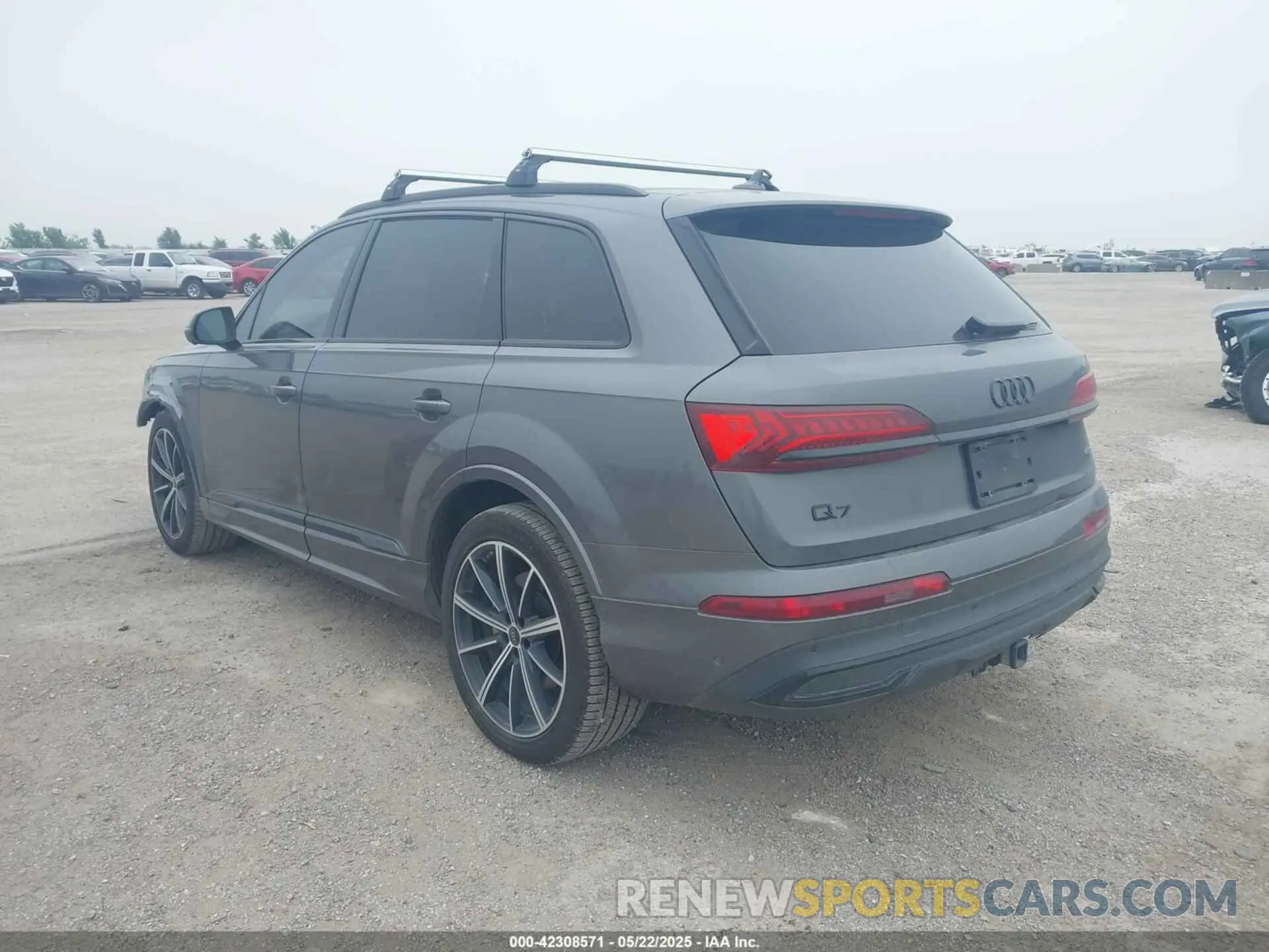 3 Photograph of a damaged car WA1VXBF72PD020877 AUDI Q7 2023