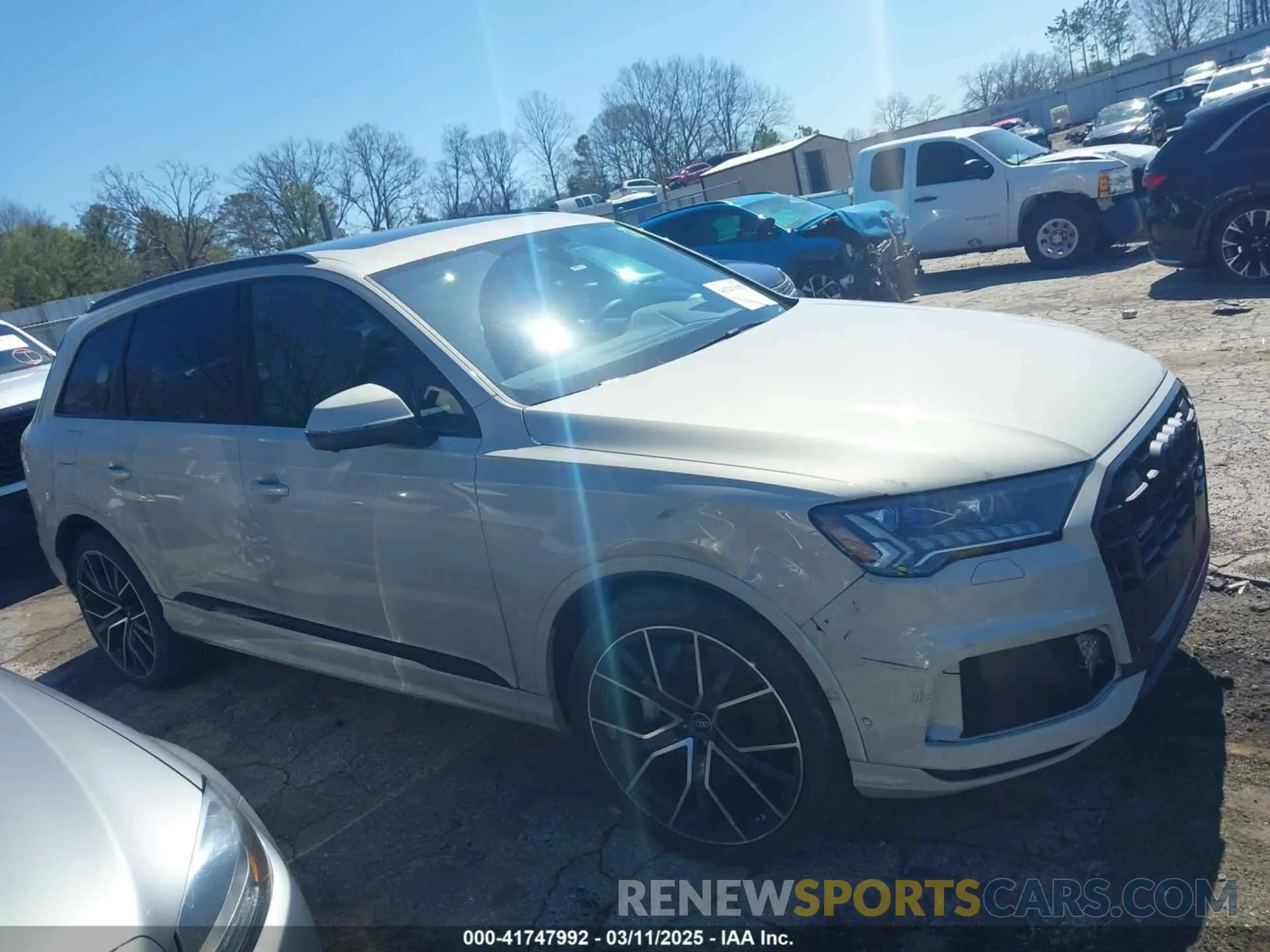 13 Photograph of a damaged car WA1VXBF73PD025067 AUDI Q7 2023