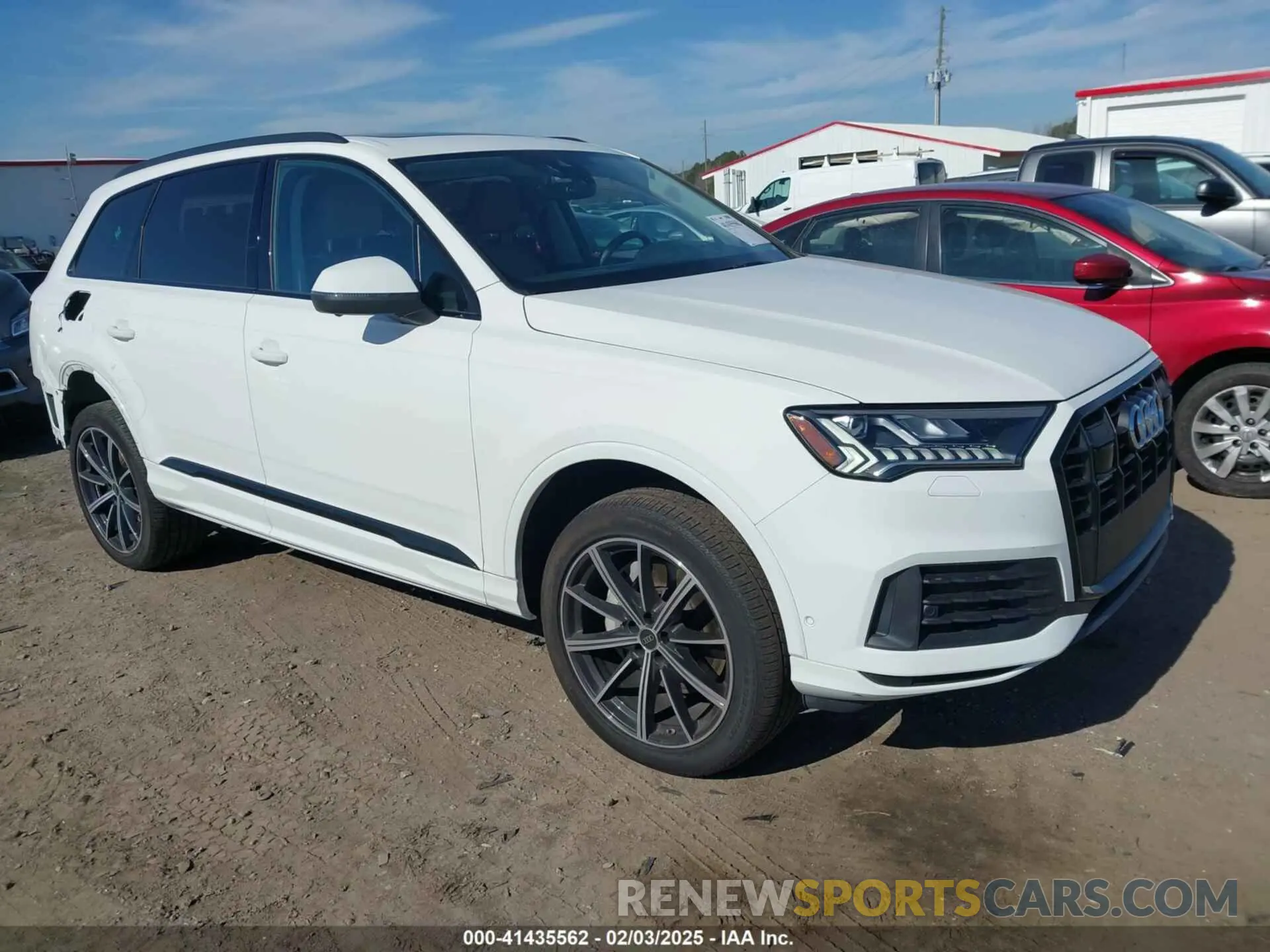 1 Photograph of a damaged car WA1VXBF76PD013852 AUDI Q7 2023