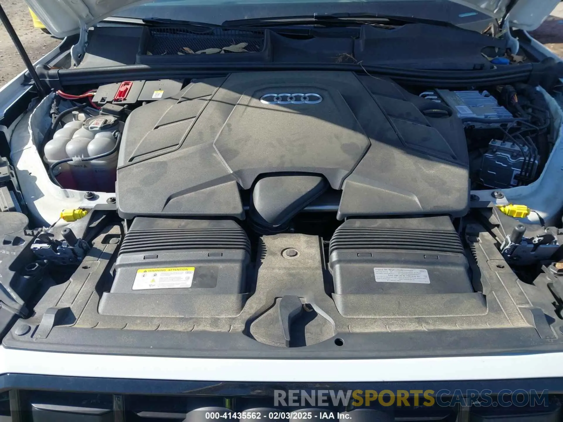10 Photograph of a damaged car WA1VXBF76PD013852 AUDI Q7 2023