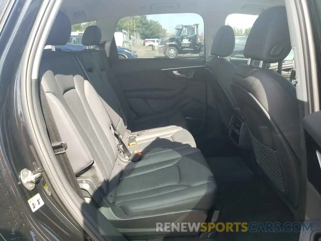 10 Photograph of a damaged car WA1VXBF77PD021250 AUDI Q7 2023