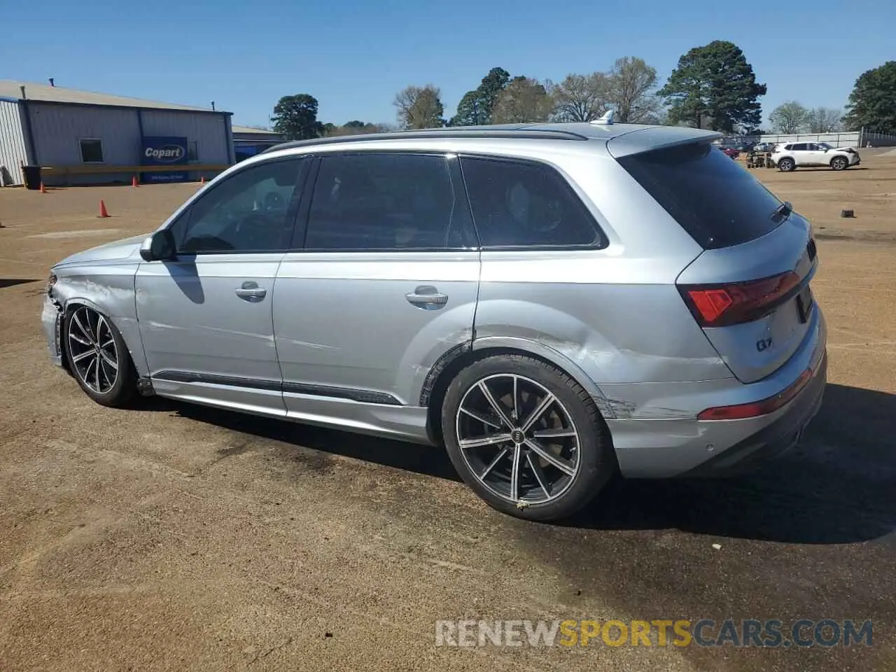2 Photograph of a damaged car WA1VXBF78PD013285 AUDI Q7 2023