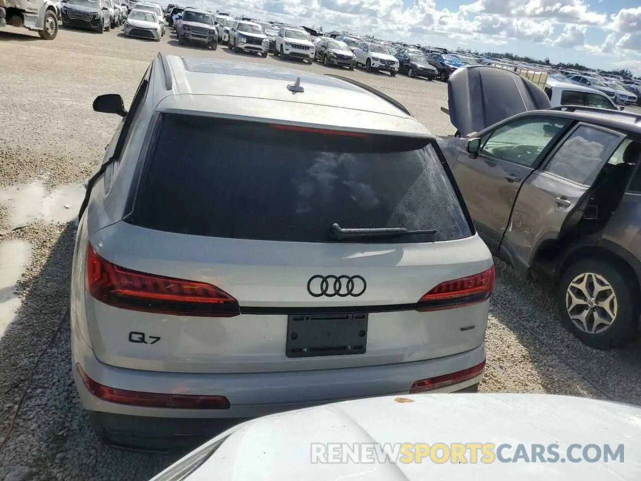 6 Photograph of a damaged car WA1VXBF79PD025302 AUDI Q7 2023
