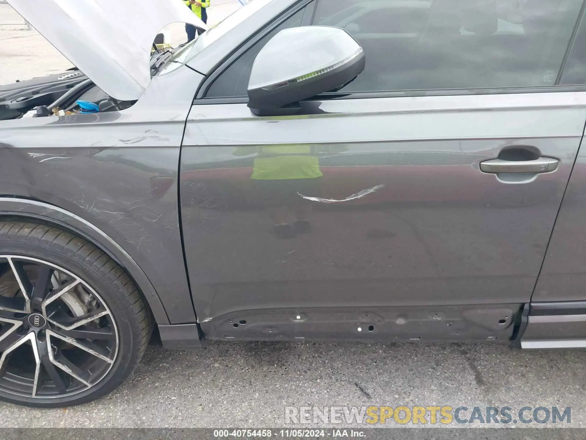 12 Photograph of a damaged car WA1VXBF7XPD026779 AUDI Q7 2023