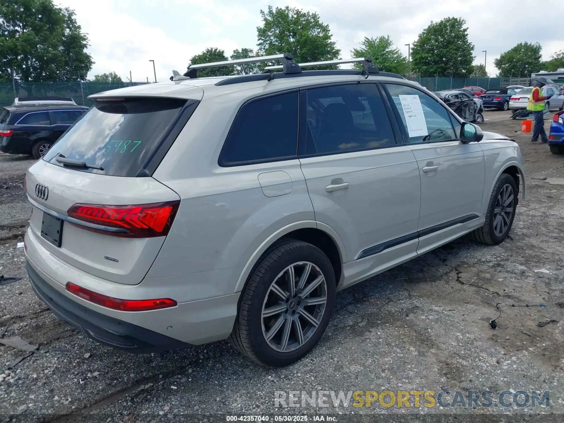 4 Photograph of a damaged car WA1LCBF70RD001587 AUDI Q7 2024