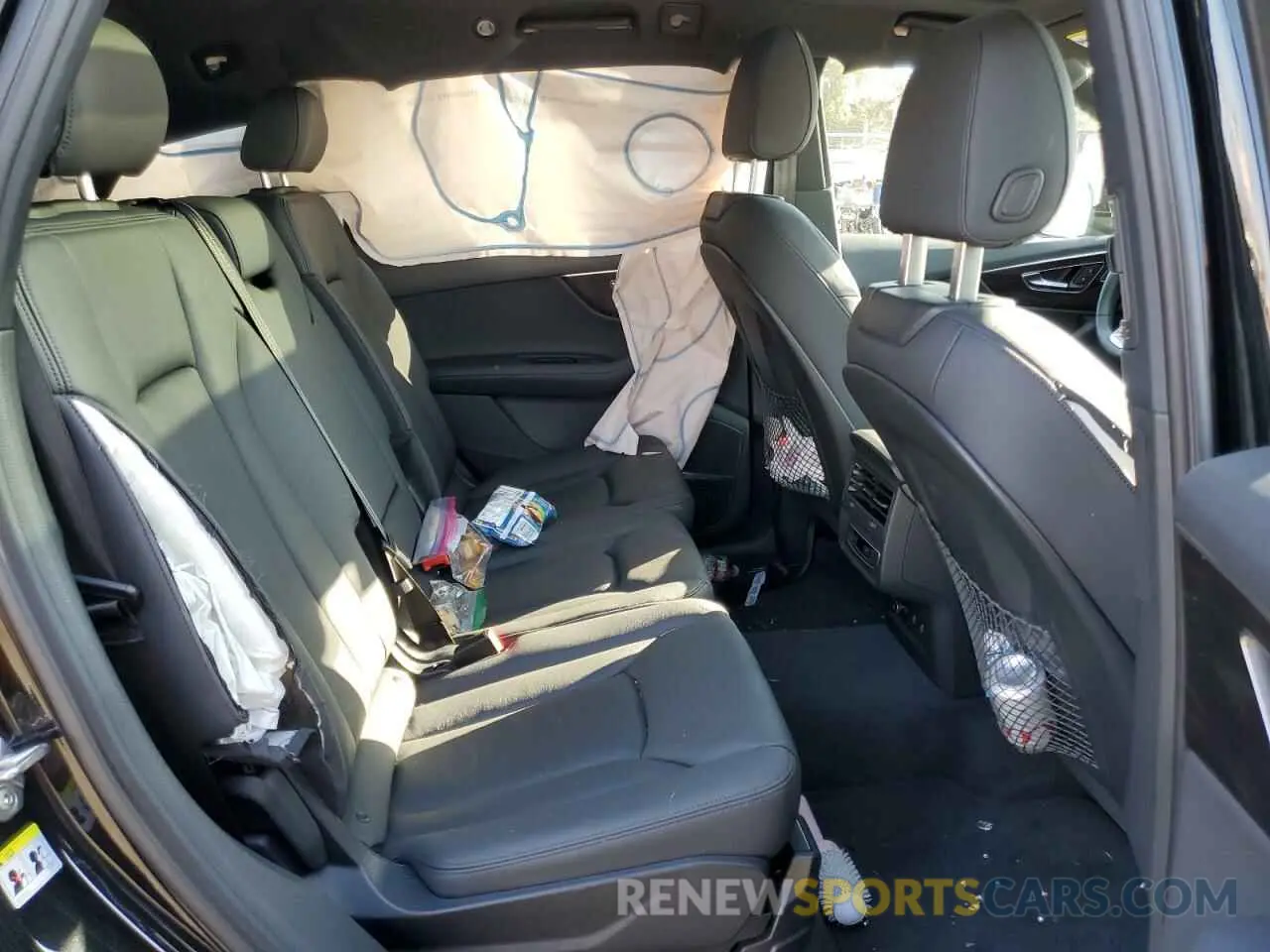 11 Photograph of a damaged car WA1LCBF70RD007292 AUDI Q7 2024