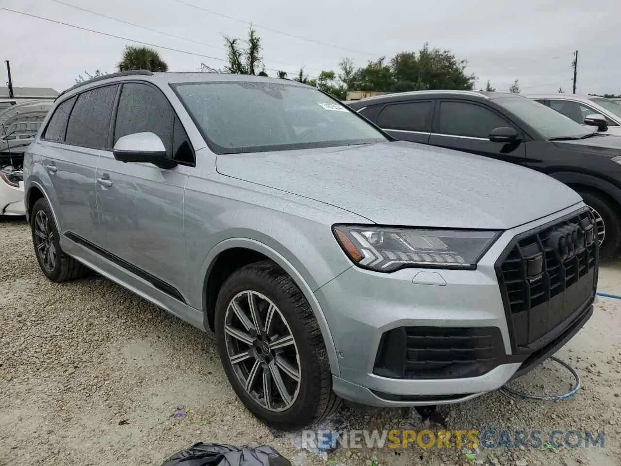 4 Photograph of a damaged car WA1LCBF74RD009644 AUDI Q7 2024