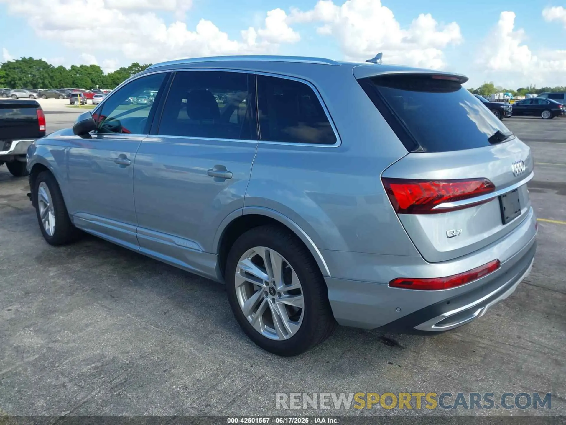 3 Photograph of a damaged car WA1LXBF72RD006200 AUDI Q7 2024
