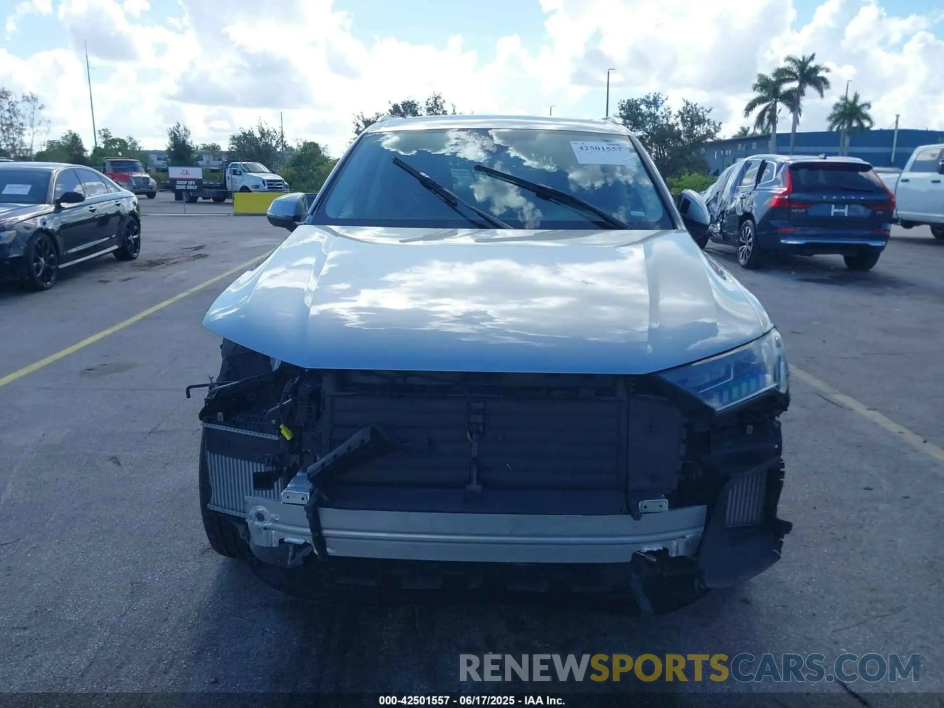 6 Photograph of a damaged car WA1LXBF72RD006200 AUDI Q7 2024