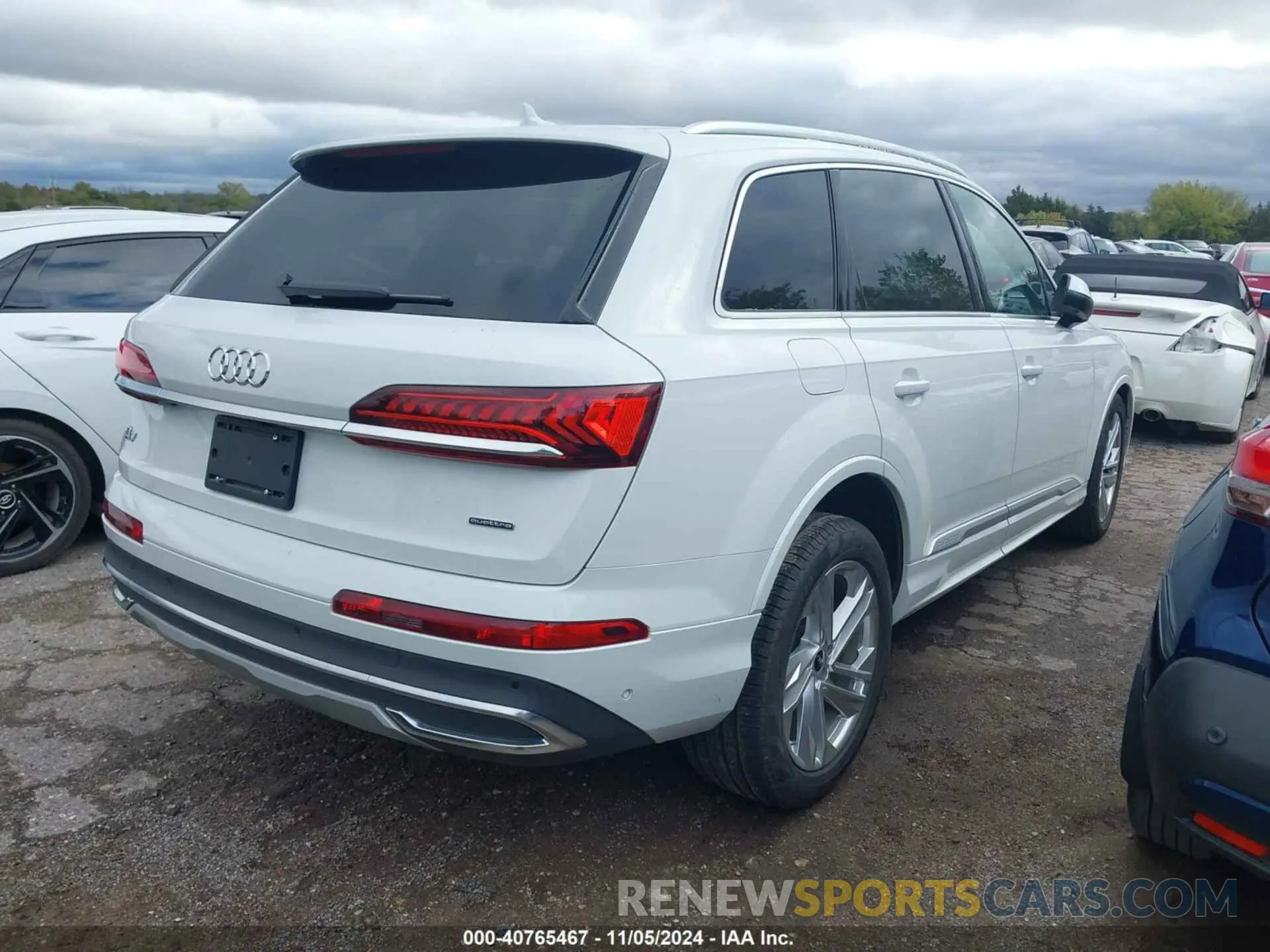 4 Photograph of a damaged car WA1LXBF72RD008707 AUDI Q7 2024