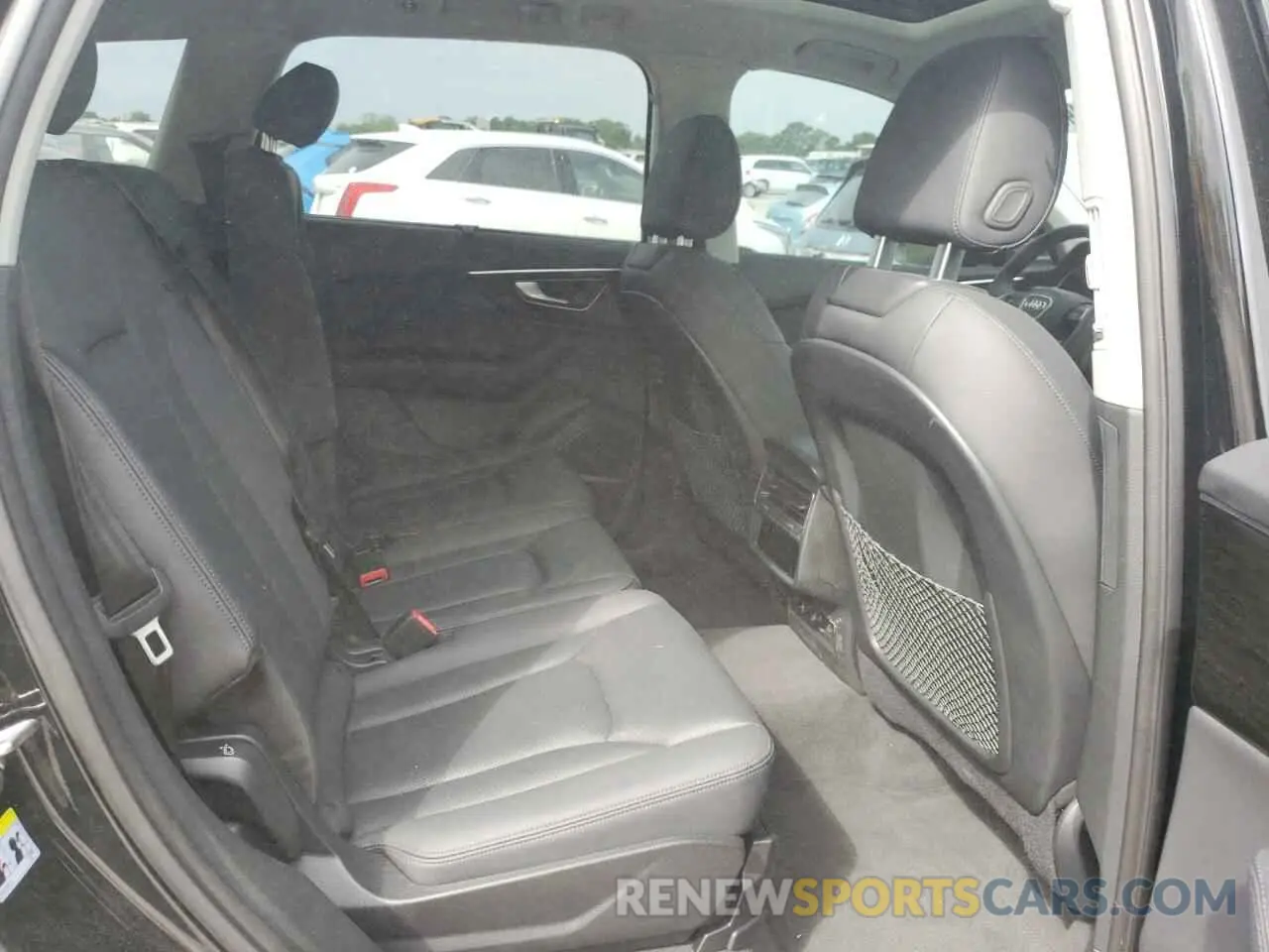 11 Photograph of a damaged car WA1LXBF74RD002763 AUDI Q7 2024
