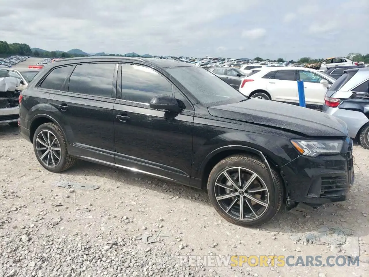 4 Photograph of a damaged car WA1LXBF74RD002763 AUDI Q7 2024