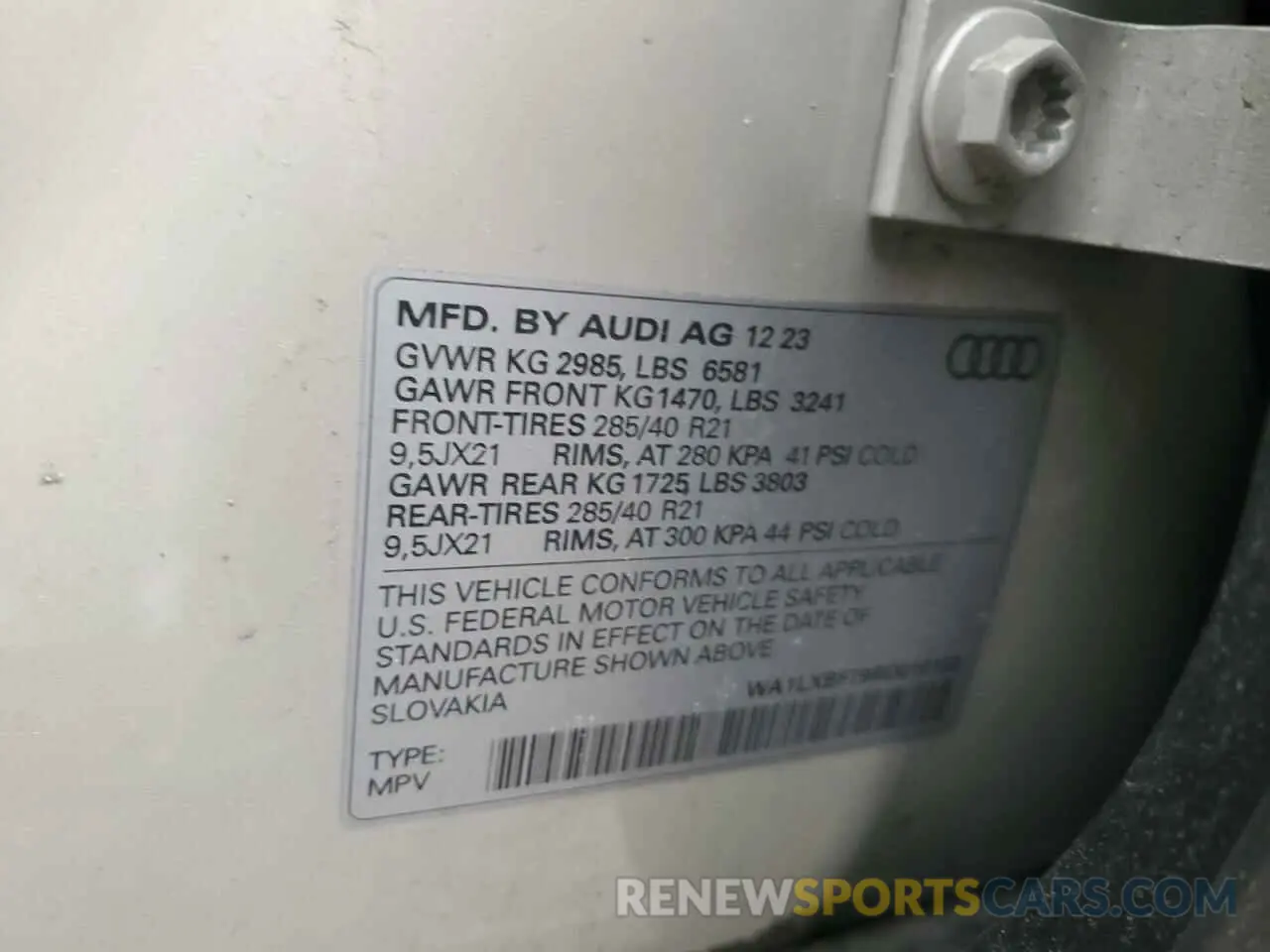13 Photograph of a damaged car WA1LXBF79RD010132 AUDI Q7 2024