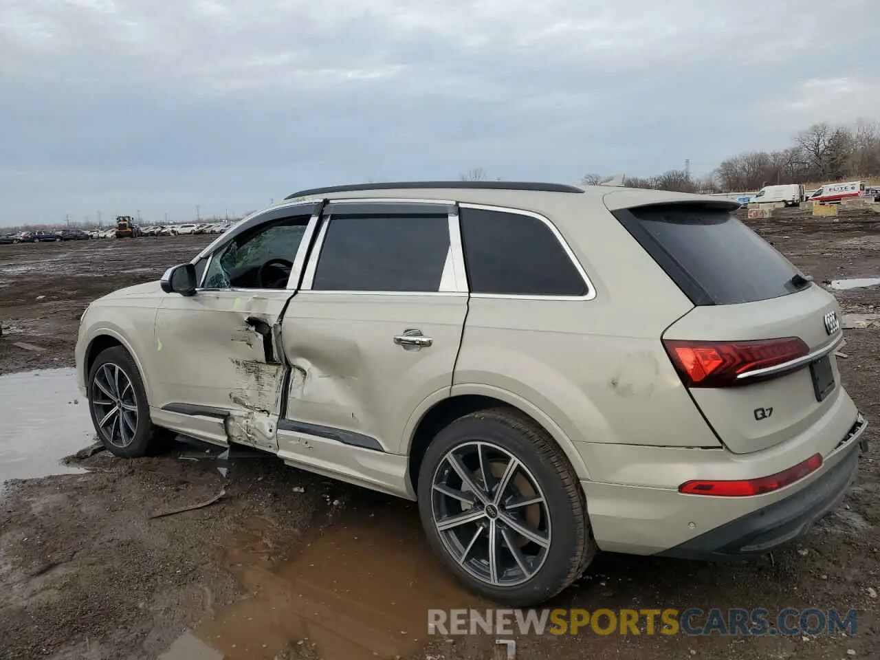 2 Photograph of a damaged car WA1LXBF79RD010132 AUDI Q7 2024