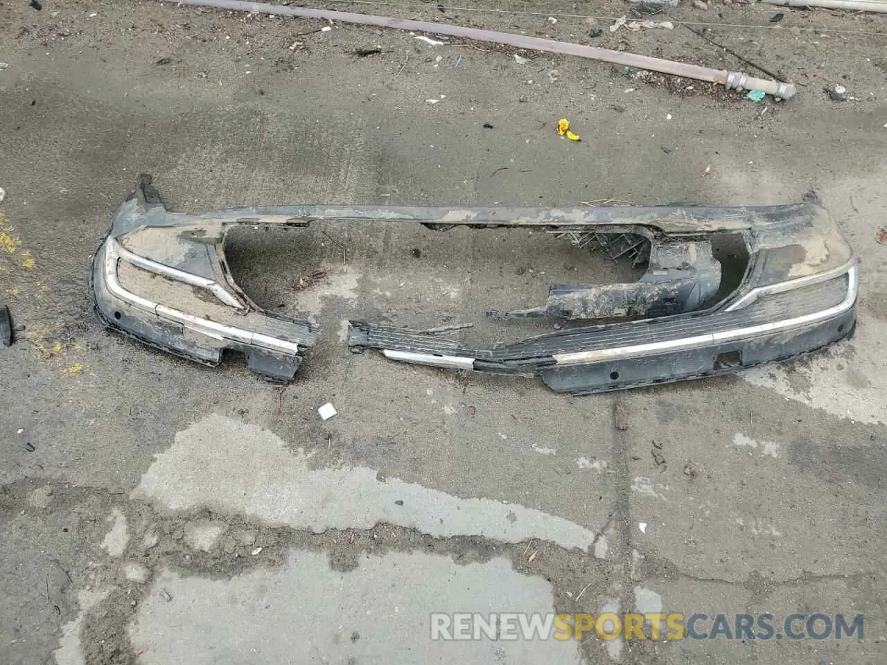 13 Photograph of a damaged car WA1VXBF71RD009405 AUDI Q7 2024