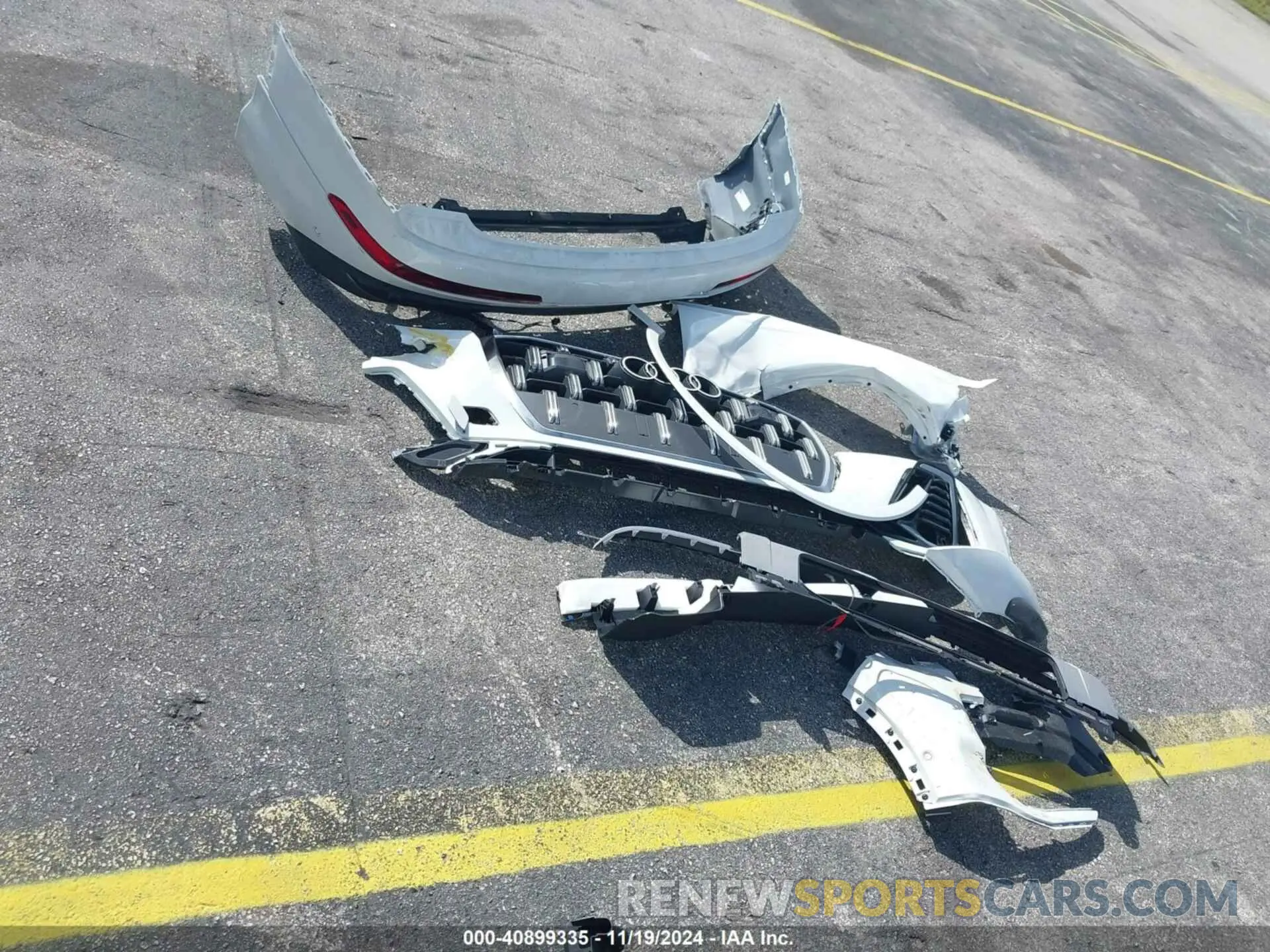 12 Photograph of a damaged car WA1ACBF76SD003289 AUDI Q7 2025