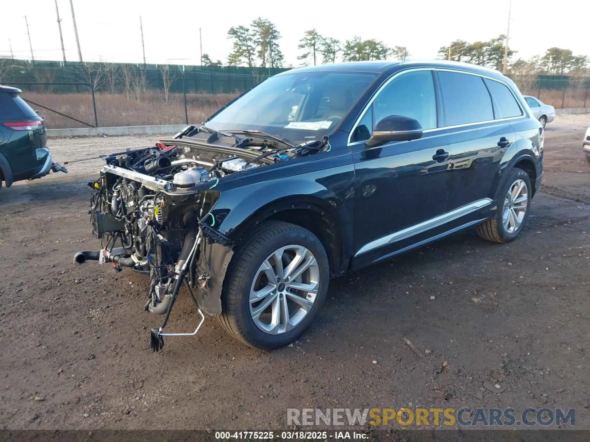 2 Photograph of a damaged car WA1ACBF7XSD020452 AUDI Q7 2025