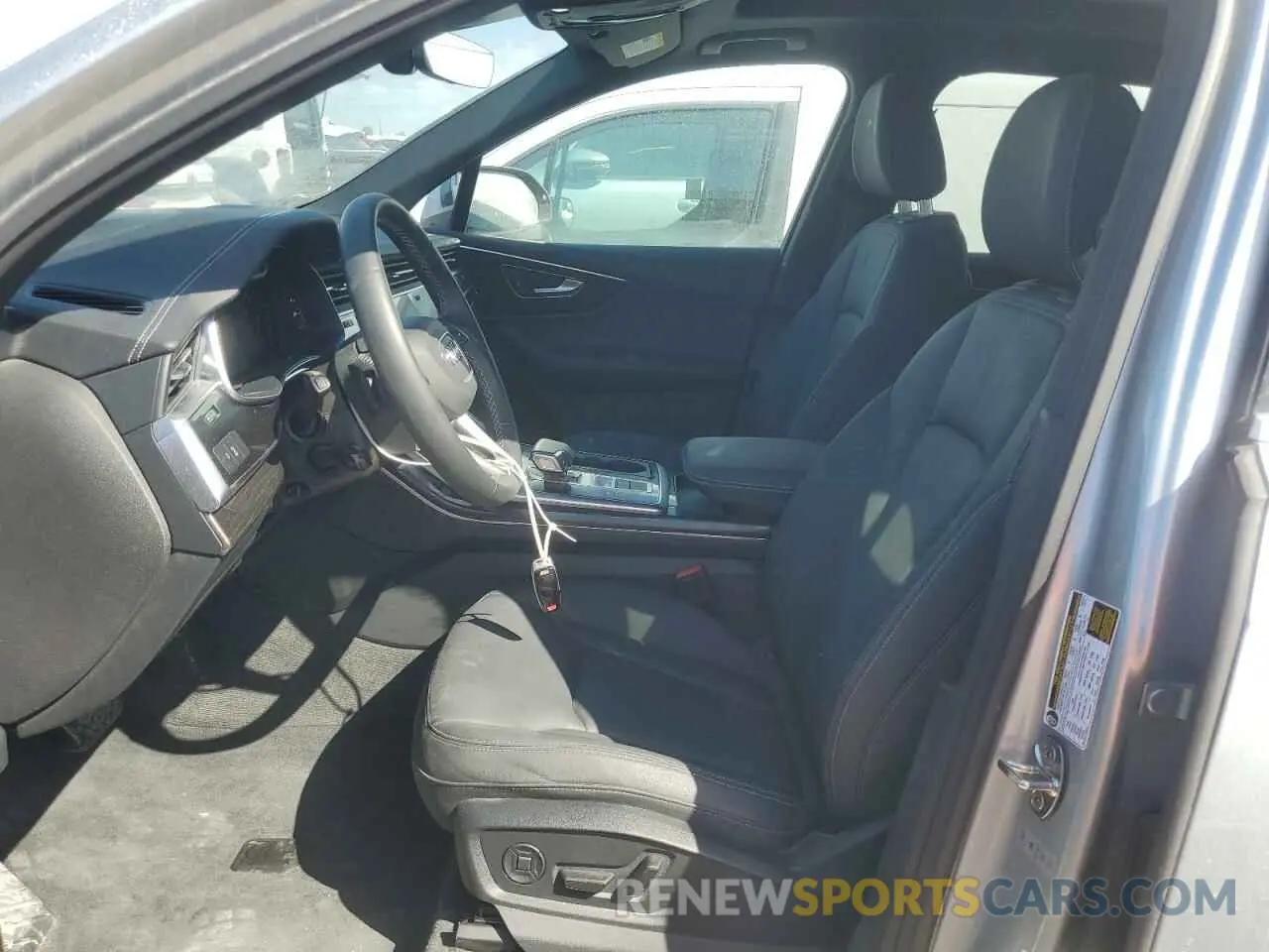 7 Photograph of a damaged car WA1AVBF7XSD004391 AUDI Q7 2025